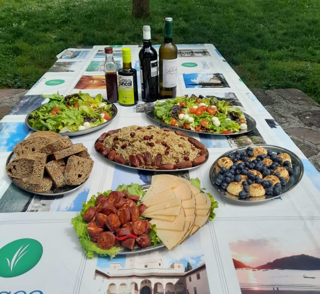 Fresco Tours gourmet picnic lunch